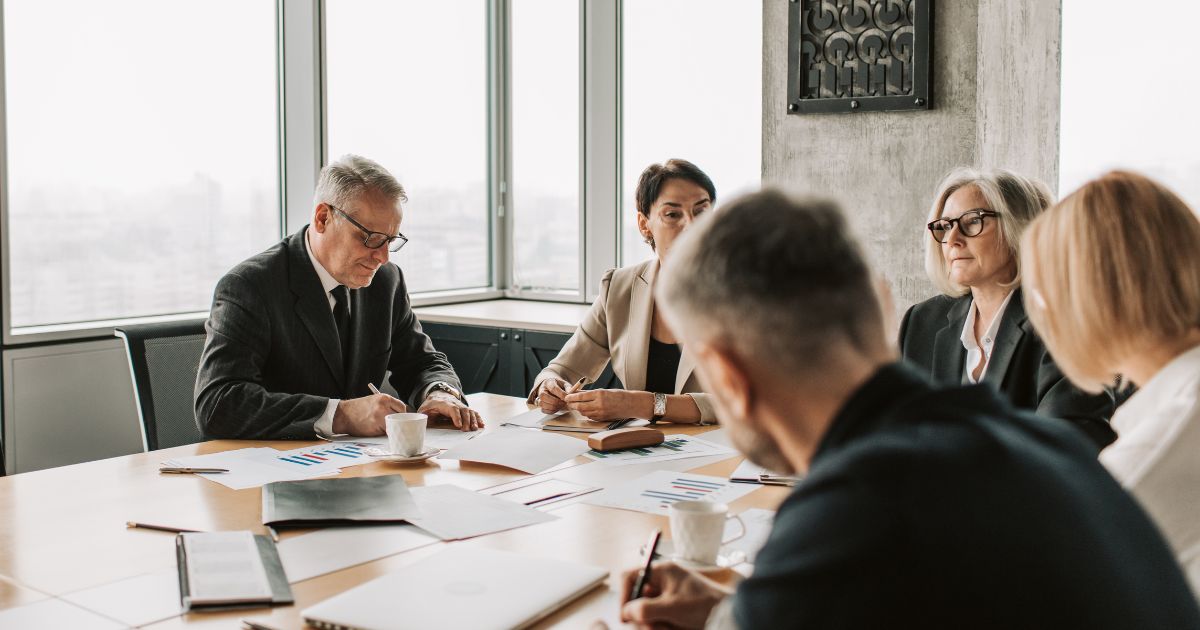 Expert Leadership in Sustainability